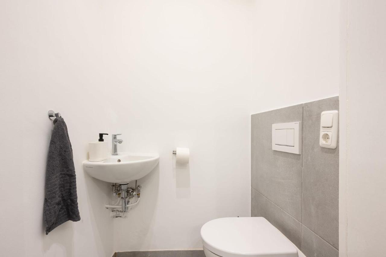 Wiesen Living - Apartment For Up To Twelve People ミュンヘン エクステリア 写真